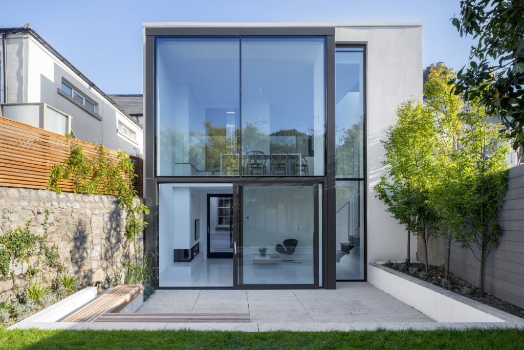 Aluminium windows and doors in a stunning home